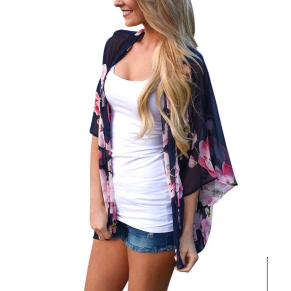 ✨Ealey Fushi Floral Kimino Medium